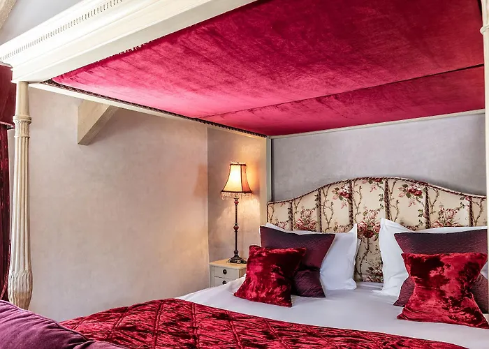 The Wordsworth And 4*